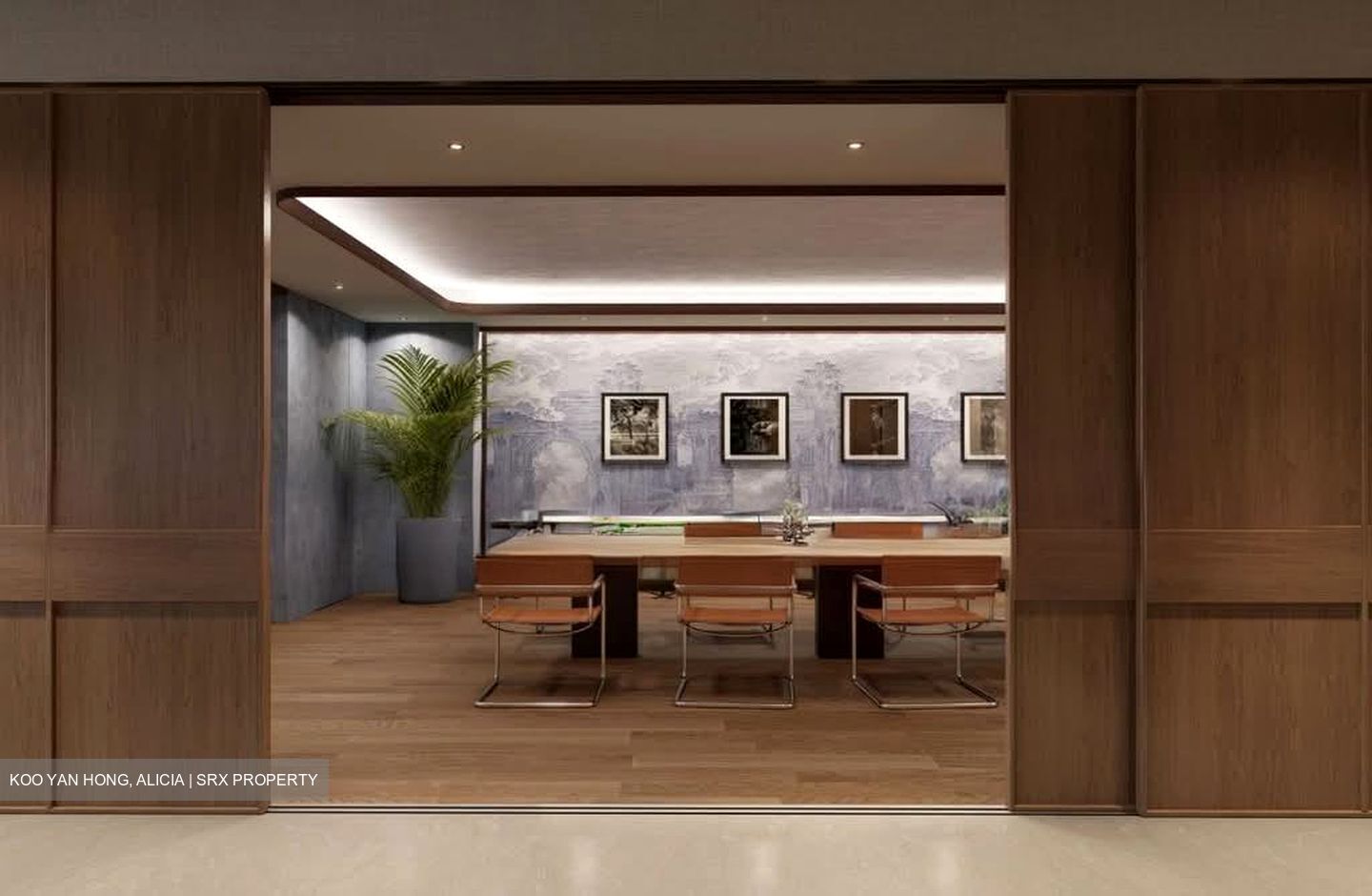 Bank Of Singapore Centre (D1), Office #555454721